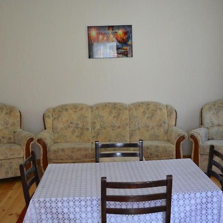 Ekaterine Guest House Казбеги Екстериор снимка