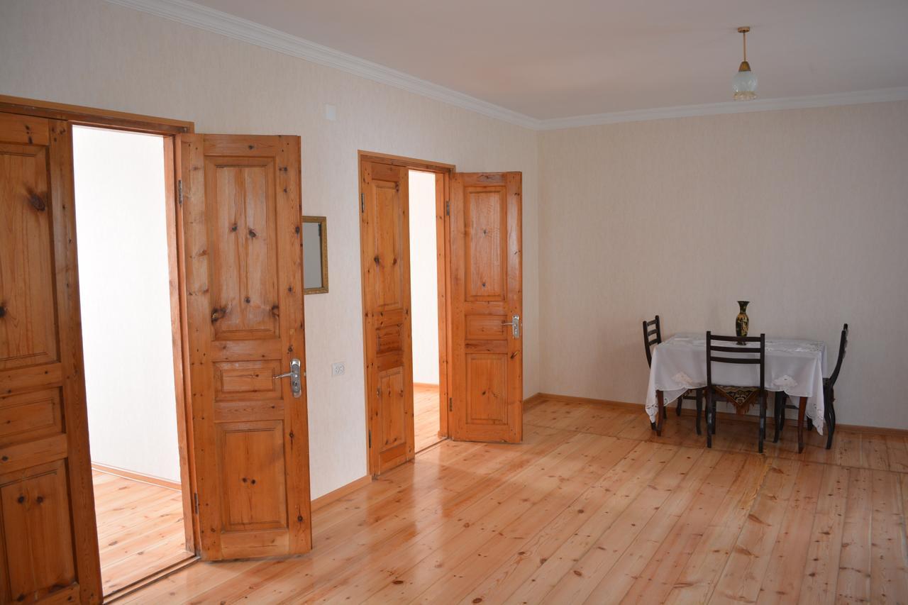 Ekaterine Guest House Казбеги Екстериор снимка