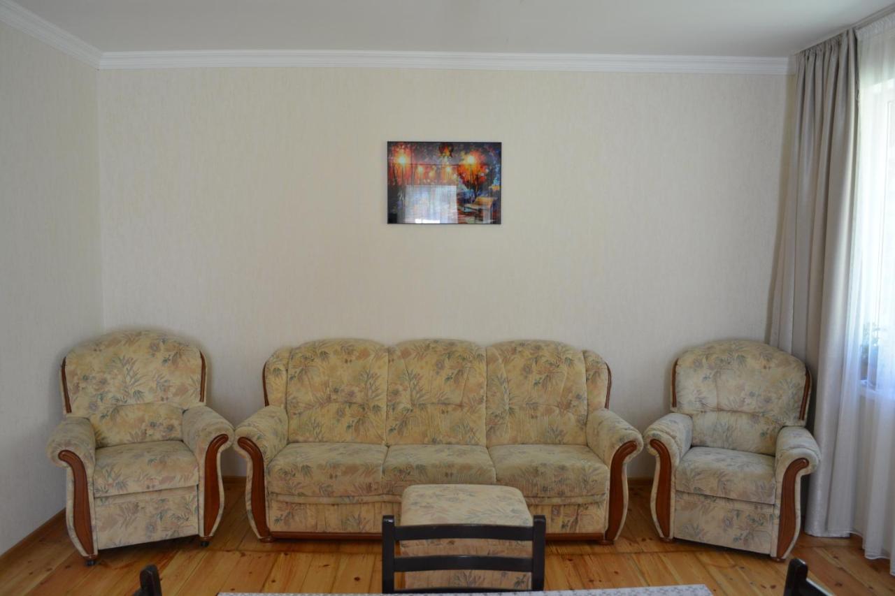 Ekaterine Guest House Казбеги Екстериор снимка